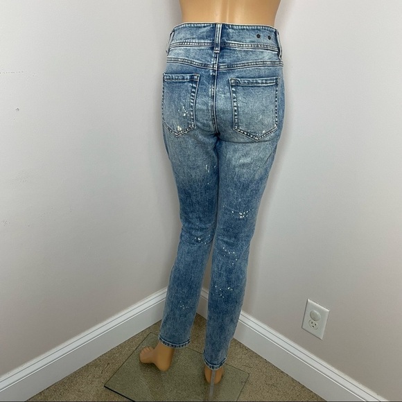 Cabi Cinch Skinny Jeans Style #5492 Distressed Bleach Splatter Blue Size 4 - Picture 5 of 13